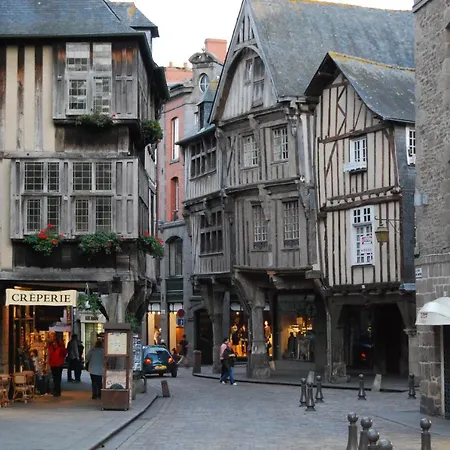 Rue Veillon Bed & Breakfast