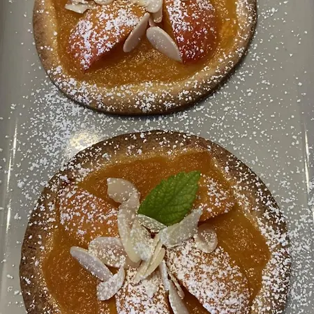 Bed & Breakfast Rue Veillon 3*