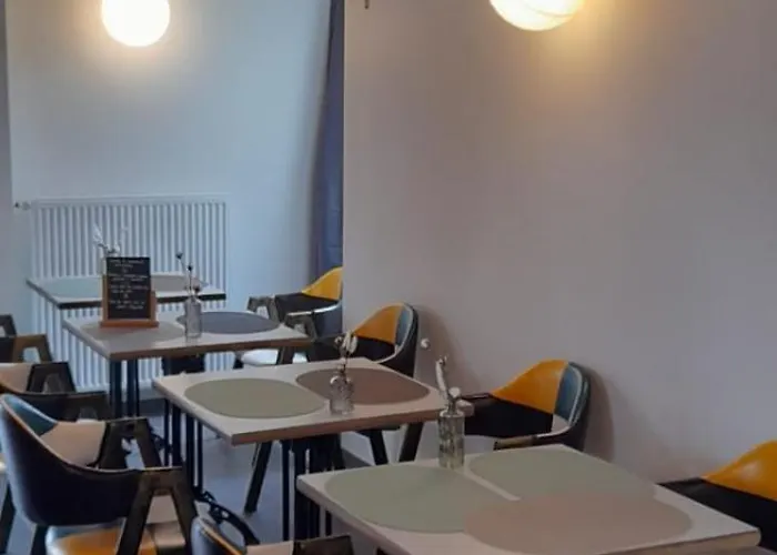 Couette-café Rue Veillon